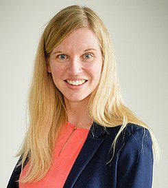 Frau Dr. Stephanie Friedhoff
